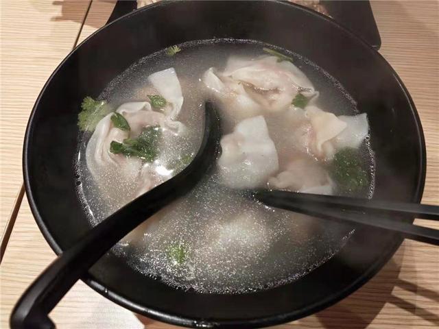 如意餛飩：鮮香餛飩暖入胃，便勝卻人間無數(shù)